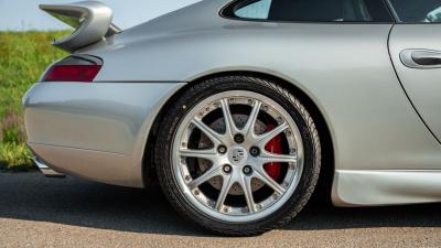2000 Porsche 911 GT3