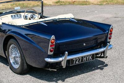 1964 Daimler SP250