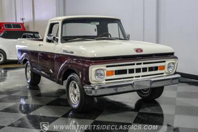 1961 Ford F-100 Unibody