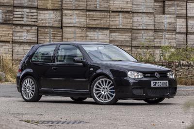 2003 Volkswagen Golf (Mk4) R32