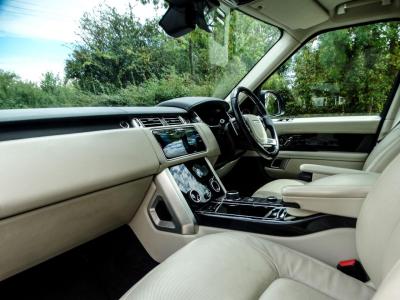 2018 Land Rover 5.0 P525 V8 Autobiography Auto 4WD Euro 6 (s/s) 5dr