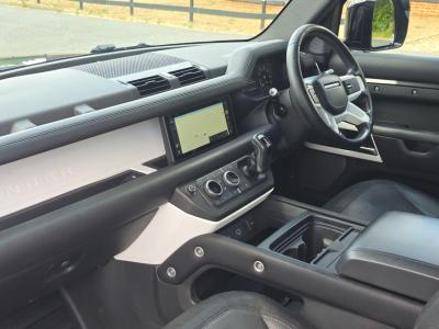 2021 Land Rover 2.0 P300 X-Dynamic SE SUV 3dr Petrol Auto 4WD Euro 6 (s/s) (300 ps)