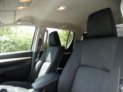 2021 Toyota 2.4 D-4D Icon Auto 4WD Euro 6 (s/s) 4dr