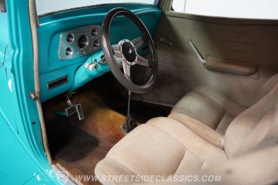 1933 Ford 3-Window Coupe