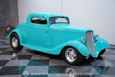 1933 Ford 3-Window Coupe