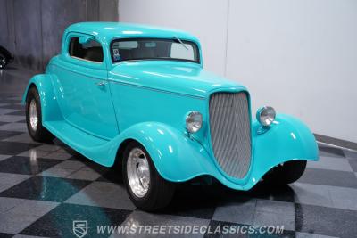 1933 Ford 3-Window Coupe