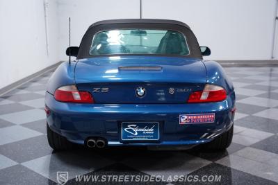 2001 BMW Z3 3.0i Roadster