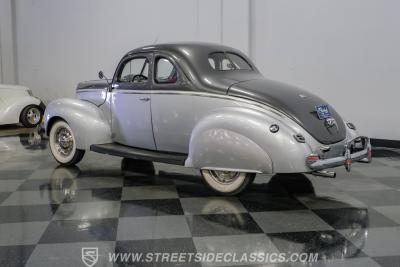 1940 Ford Deluxe Business Coupe
