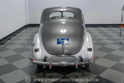 1940 Ford Deluxe Business Coupe