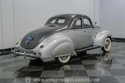 1940 Ford Deluxe Business Coupe