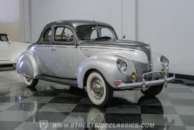 1940 Ford Deluxe Business Coupe