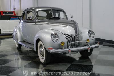 1940 Ford Deluxe Business Coupe