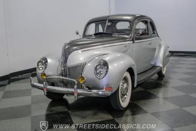 1940 Ford Deluxe Business Coupe