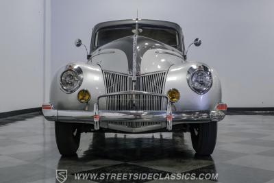 1940 Ford Deluxe Business Coupe