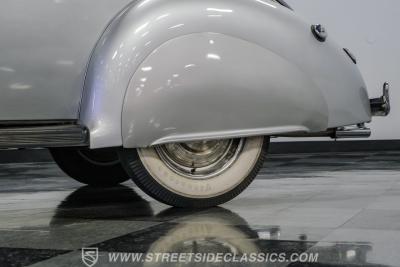 1940 Ford Deluxe Business Coupe