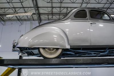 1940 Ford Deluxe Business Coupe