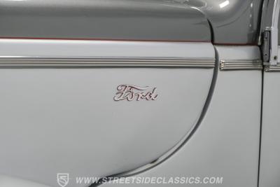 1940 Ford Deluxe Business Coupe