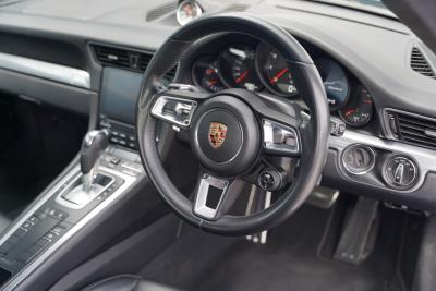 2016 Porsche 911
