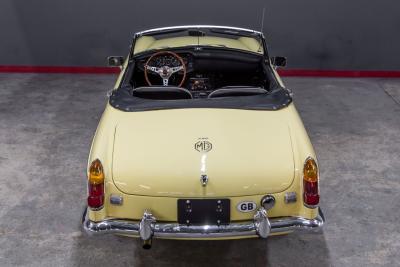 1968 MG MGB with OVERDRIVE