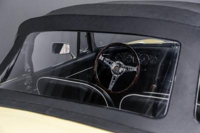 1968 MG MGB with OVERDRIVE