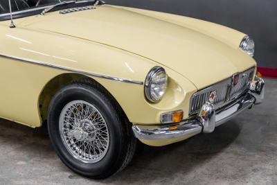 1968 MG MGB with OVERDRIVE