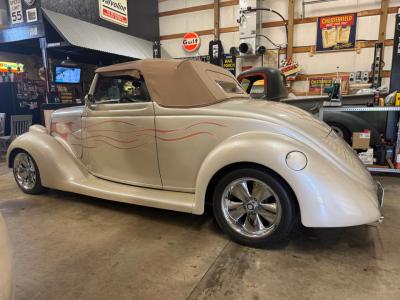 1936 Ford Cabriolet