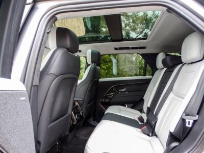 2023 Land Rover 3.0 D300 MHEV Autobiography Auto 4WD Euro 6 (s/s) 5dr