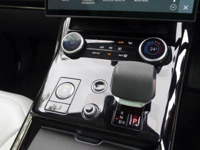 2023 Land Rover 3.0 D300 MHEV Autobiography Auto 4WD Euro 6 (s/s) 5dr