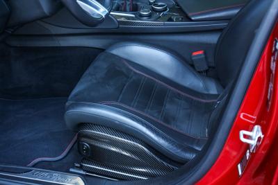 2017 Alfa Romeo Giulia 2.9 V6 Quadrifoglio Performance Edition &ldquo;Manual and Carbon Seats by Sparco&rdquo;
