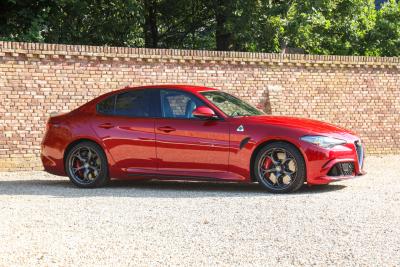 2017 Alfa Romeo Giulia 2.9 V6 Quadrifoglio Performance Edition &ldquo;Manual and Carbon Seats by Sparco&rdquo;