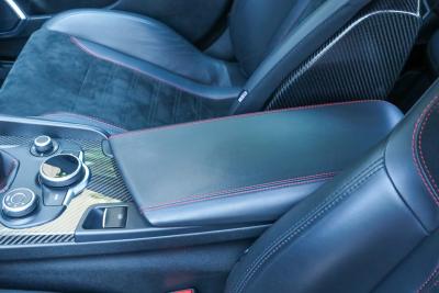 2017 Alfa Romeo Giulia 2.9 V6 Quadrifoglio Performance Edition &ldquo;Manual and Carbon Seats by Sparco&rdquo;
