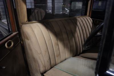 1926 Renault Model PI18/24HP Limousine by Felber et Fils - Paris