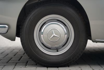 1956 Mercedes - Benz 190SL
