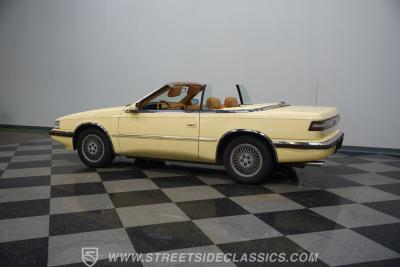 1989 Chrysler TC by Maserati