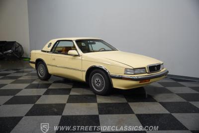 1989 Chrysler TC by Maserati