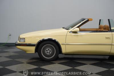 1989 Chrysler TC by Maserati
