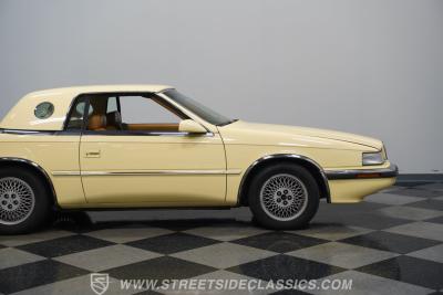 1989 Chrysler TC by Maserati