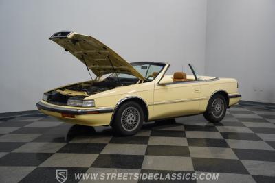 1989 Chrysler TC by Maserati