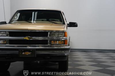 1999 Chevrolet Suburban 2500