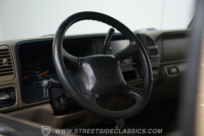 1999 Chevrolet Suburban 2500