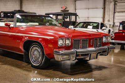 1975 Oldsmobile Delta 88 Royale