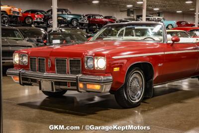 1975 Oldsmobile Delta 88 Royale