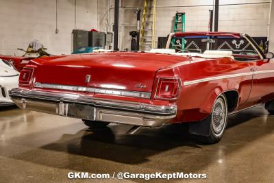 1975 Oldsmobile Delta 88 Royale