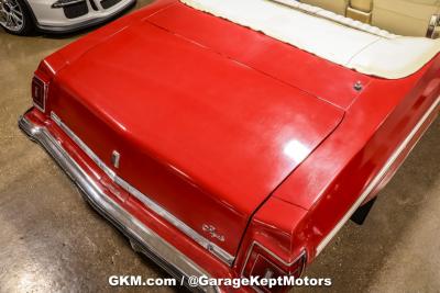 1975 Oldsmobile Delta 88 Royale