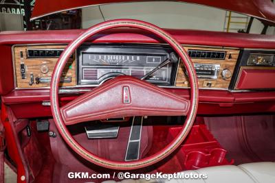 1975 Oldsmobile Delta 88 Royale