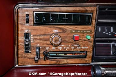 1975 Oldsmobile Delta 88 Royale