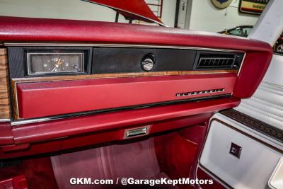 1975 Oldsmobile Delta 88 Royale
