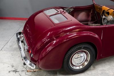 1949 Triumph 2000