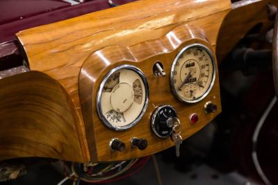 1949 Triumph 2000