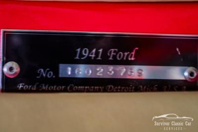 1941 Ford Super Deluxe